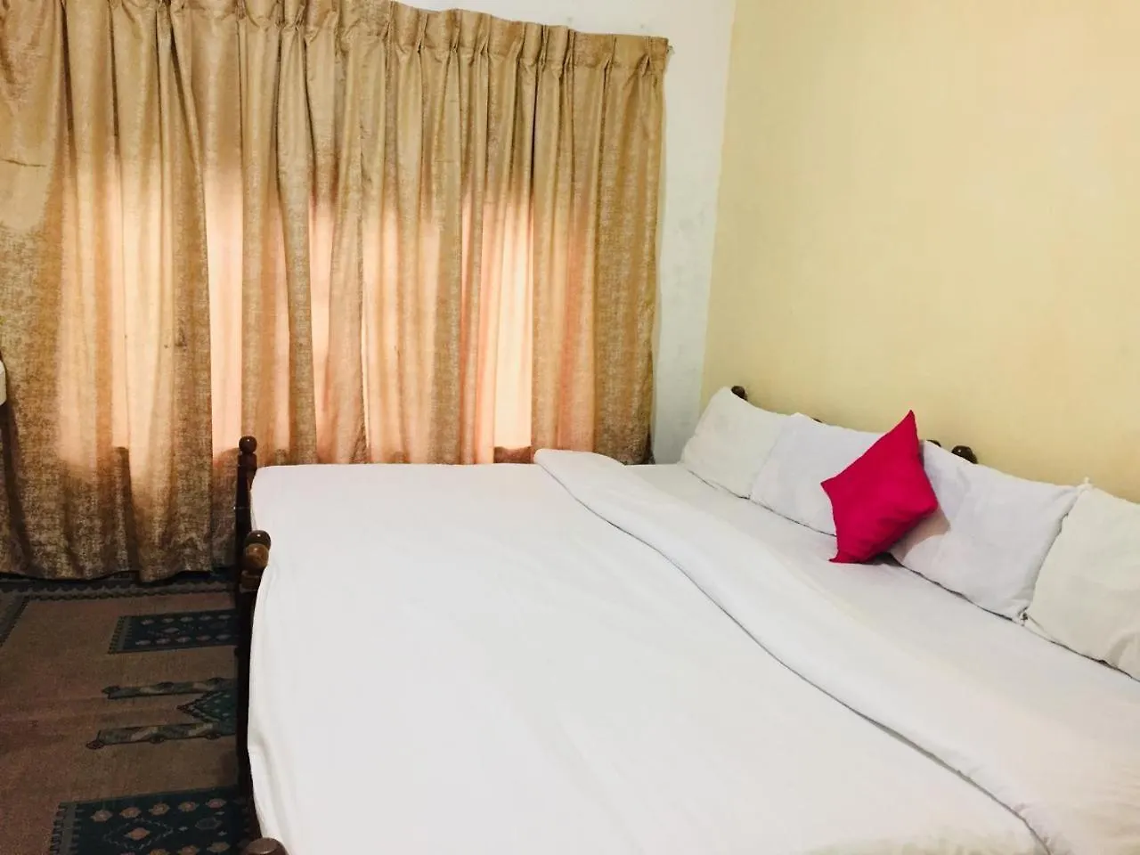 Guest house Grand Nauro Villa Nuwara Eliya
